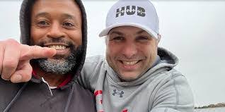 Jerry Hardaway's Instagram, Twitter & Facebook