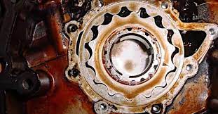 This morning my pressure washer motor was locked up, and i found an easy fix, let me know if this free's up your small engine. Seized Or Locked Engine Here S How You Fix It 2021 Guide