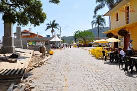 4.240 comentarios sobre información turismo, dónde comer y alojarse por viajeros que han estado allí. Praia De Porto Belo