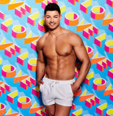Applications for love island series 5 closed on april 30th 2019. Meet The Cast Of Love Island Uk Season 5 Now To Love
