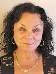 Barbara Correll's Instagram, Twitter & Facebook