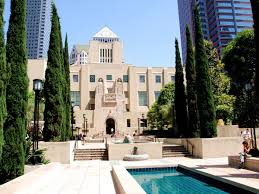La Central Public Library Art Deco Buildings Central Library Los Angeles Ideas