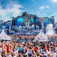 Tomorrowland is the biggest electronic music festival in the world. Tomorrowland Festival 2018 By Jeden Tag Ein Set