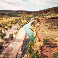 The Finke River West Of Alicesprings Is Said To Be One Of The Oldest Rivers In The World Pic Lukets Australia Travel Outback Australia Travel Photography