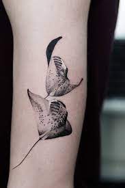 See more ideas about manta ray tattoos, ray tattoo, stingray tattoo. Ege Onat Gezer Manta Ray Tattoo Manta Ray Tattoos Ray Tattoo Stingray Tattoo