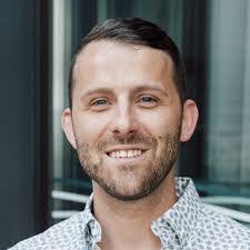 Eric Weisz's Instagram, Twitter & Facebook