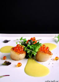 Scallops In Beurre Blanc Sauce Scallops Seared Food Presentation Food