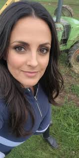 I'm 69 single dad just here to find a kind woman anybody can msg me in  personal I'm here for reply thank you all