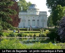 Patrick mioulane rencontre le chef jardinier des serres d'auteuil qui nous fait découvrir ce site du jardin botanique de la ville de paris qui en compte. Le Parc De Bagatelle Un Jardin Romantique A Paris