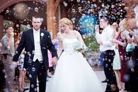 What To Throw At Weddings Instead Of Rice Fairy Tale Wedding Dress Classic Wedding Dress Wedding
