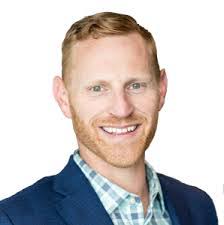 Danny Martin's Instagram, Twitter & Facebook