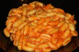 Vorrei sapere il nome del piatto, del paese e com'è. Cucina In Sardegna Oggi Gnocchetti Alla Campidanese Marito Alla Parmigiana