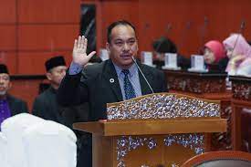 Dewan negara 28 ogos 2018. Portal Rasmi Parlimen Malaysia