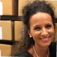 Cassandra Garland's Instagram, Twitter & Facebook