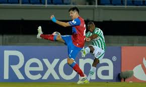 Católica por la copa libertadores 2021. Otra Decepcion De U Catolica En La Copa Cae 0 2 Ante Atletico Nacional De Medellin Y La Saco Barata Todofutbol Cl