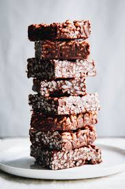 Once again, my love of all things peanut butter and chocolate took over and i had no control. This Rawsome Vegan Life Chocolate Peanut Butter Rice Crispy Squares