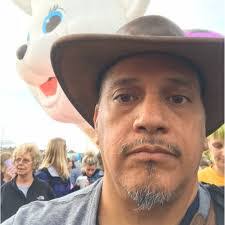 Daniel Carolla's Instagram, Twitter & Facebook