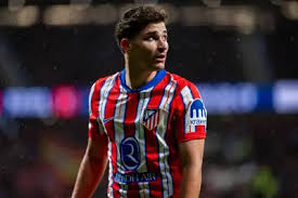 Julian Alvarez 'sets departure date' from Atletico Madrid amid Liverpool  transfer links