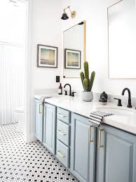 Discover inspiration for your bathroom remodel, including colors, storage, layouts and organization. Purple Bathroom Decor Pictures Ideas Tips From Hgtv Hgtv