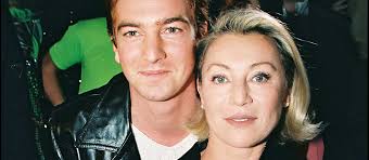 Sheila bien décidée à “avoir des réponses” sur la mort de son fils