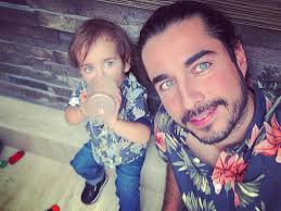 Tras su última separación michelle renaud reaparece con su ex, josué alvarado, papá de su hijo marcelo, el día del cuarto cumpleaños del niño. Asi Reacciono El Exesposo De Michelle Renaud Tras La Confirmacion De Su Relacion Amorosa Con Danilo Carrera Famosos Univision