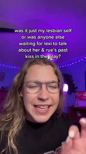 first they break up rue & jules, now they bierase lexi 😭 #lgbt #lesbian  #euphoria #ruebennett #lexihoward #gay #wlw #bi #fyp