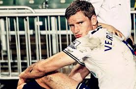 Sophie de vries (i) is a dutch director. Jan Vertonghen Ook Genaamd Super Jan Van De Rode Duivels