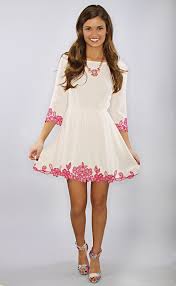 15 Stylish Church Easter Outfits For Women To Get Ideas From Stylishwomenoutfits Com Women Easter Outfits Easter Dresses For Women Clothes For Women
