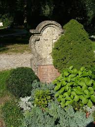 Virginia Hill One Of The Most Famous Female Mobsters Hill Was A Courier For The National Crime Syndicate Shuttling Thou Virginia Hill Cemeteries Headstones