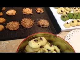 الجزء الاخير برازق وغريبه وبيتفور تحضير مدام دلال حناوي Youtube Turkish Recipes Arabic Sweets Youtube Cooking