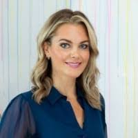 Daniel Hewett's Instagram, Twitter & Facebook