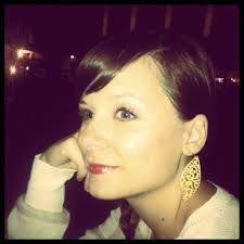 Jennifer Belanger's Instagram, Twitter & Facebook