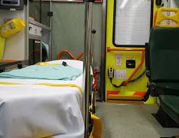 Όπως αναφέρει αναγνώστης του enikos.gr που έστειλε τη φωτογραφία, ένα μηχανάκι παραβίασε το stop με αποτέλεσμα να συγκρουστεί με ταξί. Ceqvcsdjwp9hmm