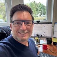 100+ "Lapaj" profiles