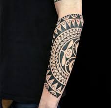 These designs involve mostly linear elements. 19 Best Polynesian Tattoo Designs With Meanings