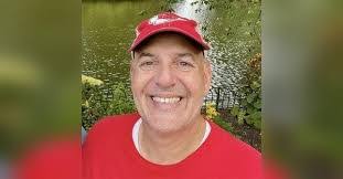 Suzanne Phelps's Instagram, Twitter & Facebook