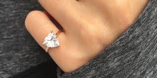 Single Ladies Are Buying These Non Engagement Rings To Commit To Self Love Pinky Rings For Women How To Wear Rings Anti Engagement Ring