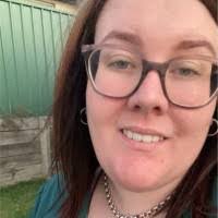 Josie Costello's Instagram, Twitter & Facebook