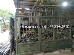 Bermacam design besi tempa telah kami kerjakan dan menuai pujian untuk hasil karya kami sesuai dengan pilihan gambar atau desain khusus. Besi Tempa Twitter àªªàª° Besi Tempa Klasik Pagar Pintu Pintuklasik Balkon Railing Tangga Pintubesi Gerbang Tanggalayang Tralis Kanopi Bengkel Bengkellas Besitempa Besitempajakarta Interior Exterior Arsitektur Railingtangga
