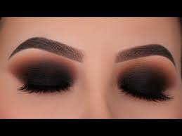 Black And Gold Halo Eye Makeup Classic Black Smokey Eyes Tutorial Youtube In 2020 Black Smokey Eye Makeup Smokey Eye Tutorial Bronze Smokey Eye