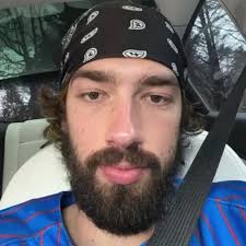 BAYLEN IF HE HAD A BEARD…👀🧔