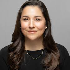 Caroline Canfield's Instagram, Twitter & Facebook