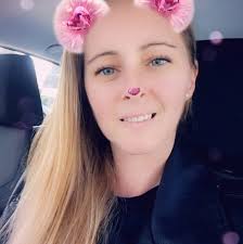 Looking for an intimate venue with nice accommodation and ideally a pool  for a family getaway 26th July 2025 , Not fussed