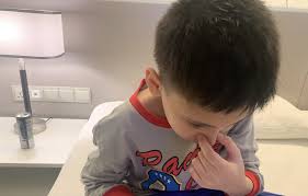 Semasa saya taip ini pun masih terasa sakitnya. Hidung Anak Kerap Berdarah Dr Ini Jelaskan Sebabnya Keluarga