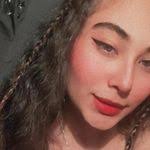 Anna Hameed's Instagram, Twitter & Facebook