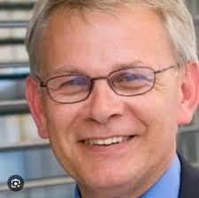 Hauseigentümerverband (HEV) Bern und Umgebung auf LinkedIn: Verabschiedung  von Hans Bättig nach 40 Jahren Engagement Wir möchten…