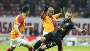 32 yaşındaki futbolcu, 2 yıllık sözleşme imza atmak için i̇stanbul'a geliyor. Son Dakika Adem Buyuk Galatasaray Yolunda Galatasaray Gs Haberleri