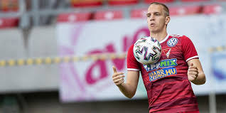 A dvtk ellen a második félidőben döntöttük el a találkozót, nagy anett góljai mellett minden játékos kivette részét a sikerből. Debrecen Hirei Debreceni Hirek Debrecen Es Hajdu Bihar Megye Hirei Dehir Hu