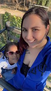 Photo drop of this morning. We ❤️ free day at the zoo. I'm exhausted