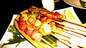 Craft cocktails are made well also. This Is What Rotabayaki Is All About Kushiyaki Moriawase From Manmaru Robatayaki Bar With Assorted Skewers Of Scallops Tender Be Cafe Food Tender Beef Food